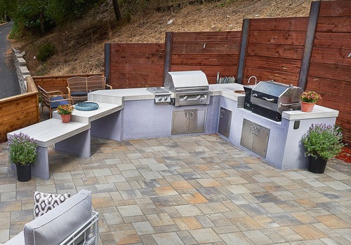 backyard outdoor kitchen